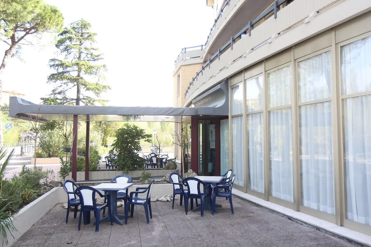 Hotel Cristallo Riolo Terme 3*,  Italien